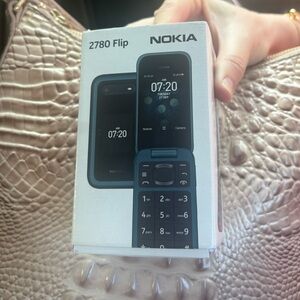 Nokia 2780 Flip (512MB) GSM Verizon Unlocked Phone - Blue/teal